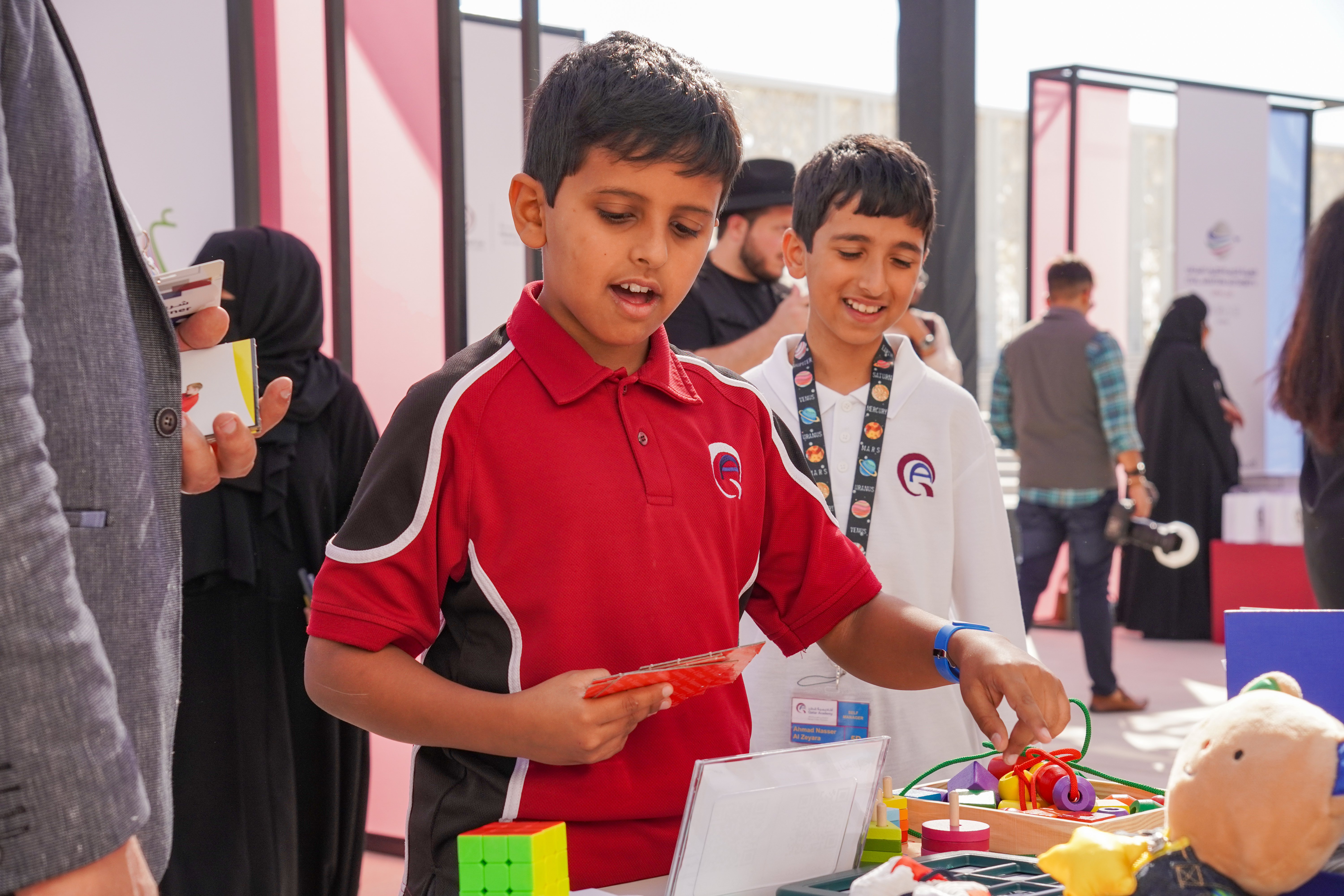 مشاركة مركز الشفلح للأشخاص ذوي الإعاقة في فعاليات اليوم الدولي للتعليم بدعوة من مؤسسة قطر