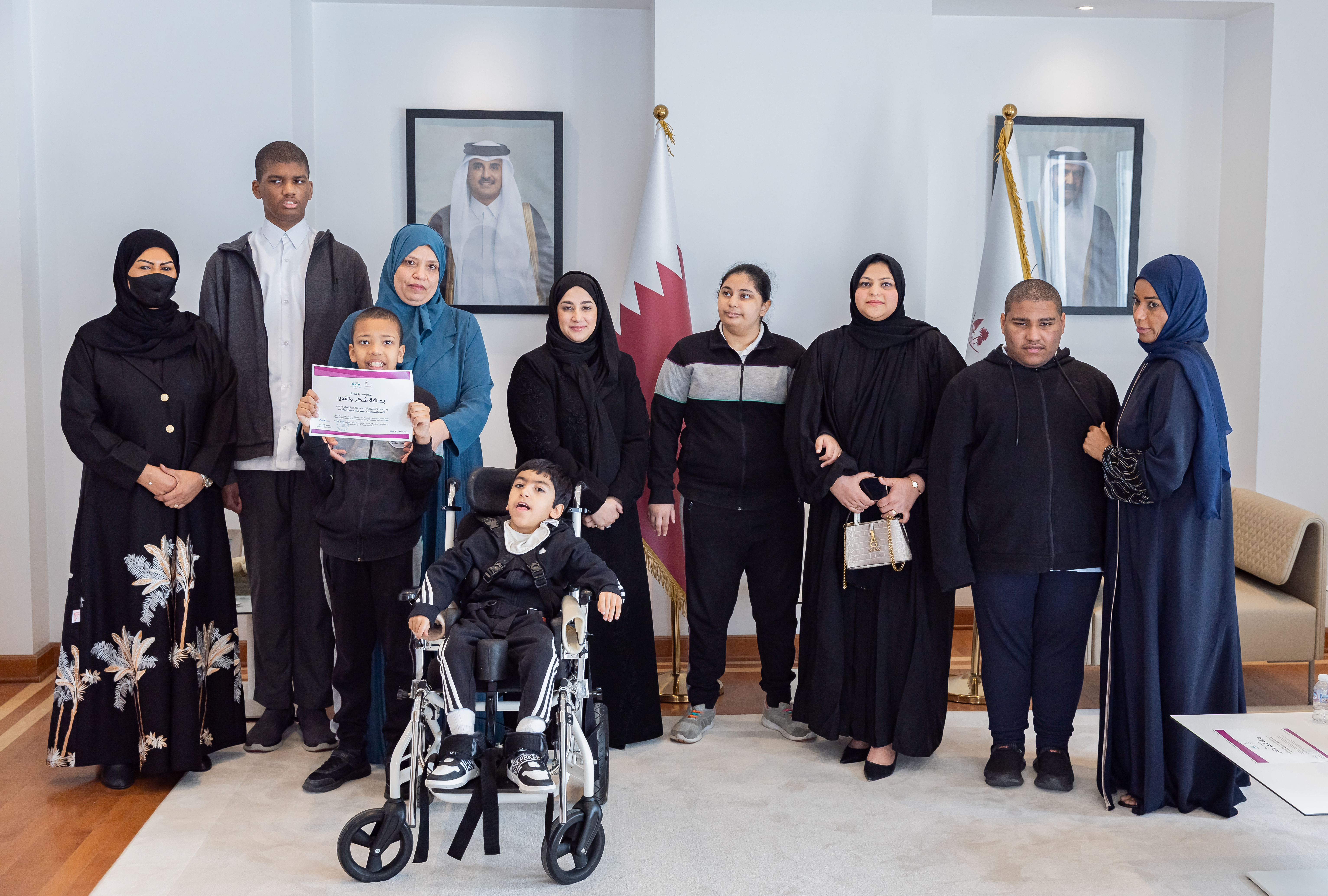 بمناسبة يوم الأسرة في قطر، شارك مركز الشفلح لحظات مميزوة مع أسر منتسبينا خلال توزيع "هدية محبة" عربون شكر وتقدير.