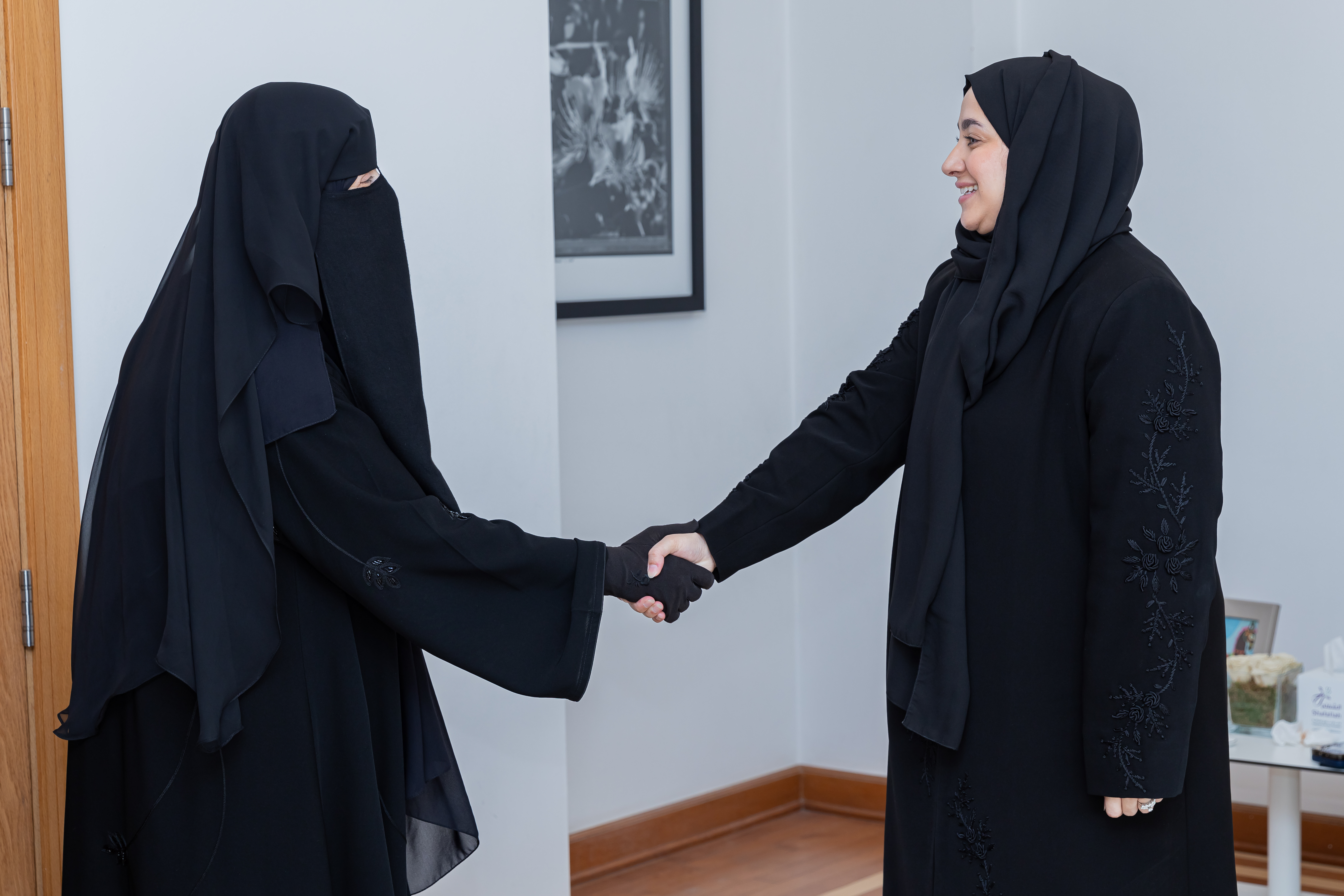 بمناسبة يوم الأسرة في قطر، شارك مركز الشفلح لحظات مميزوة مع أسر منتسبينا خلال توزيع "هدية محبة" عربون شكر وتقدير.