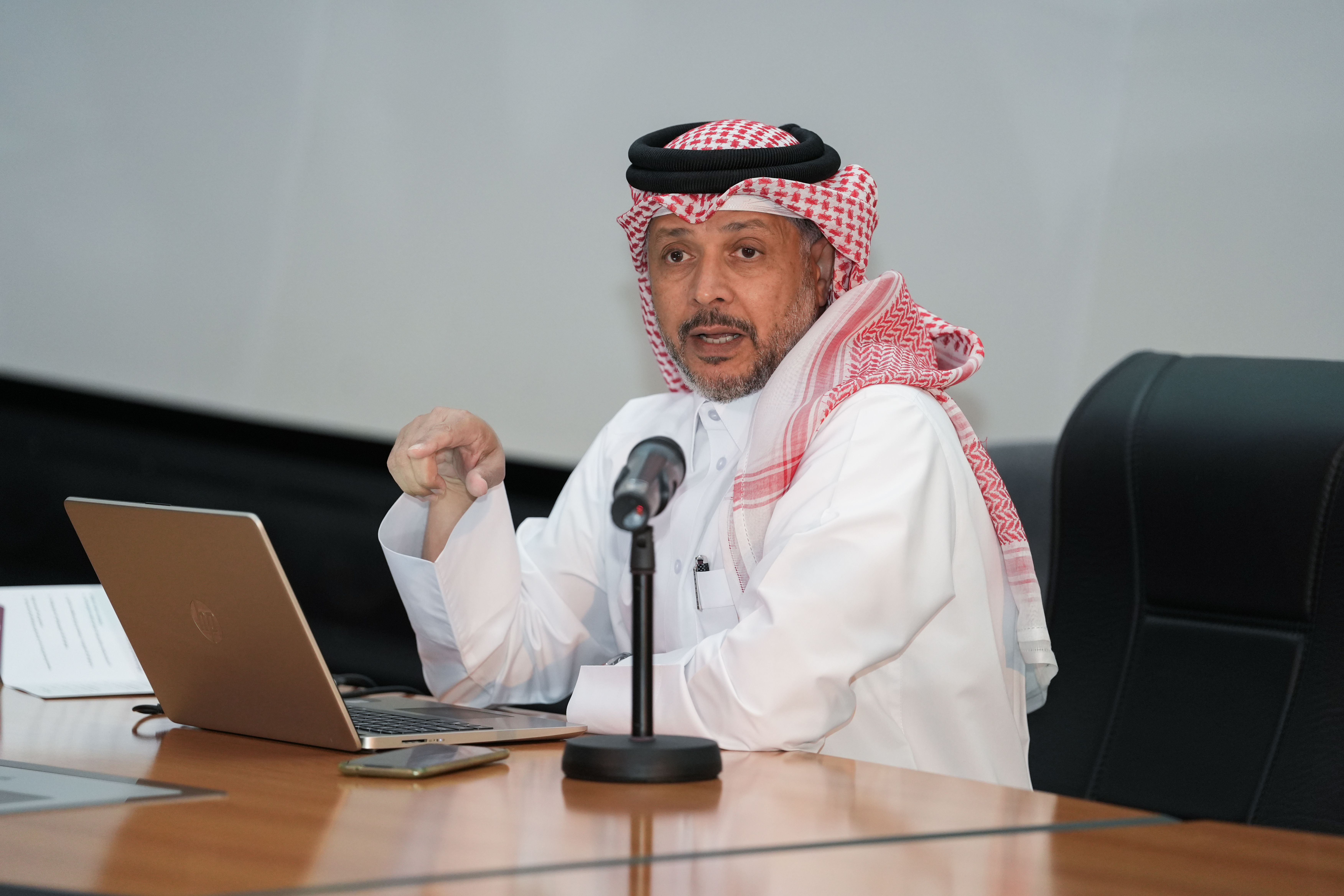 الدورة الاولى للاخصائيين النفسيين تحت رعاية الشرطة المجتمعية 01