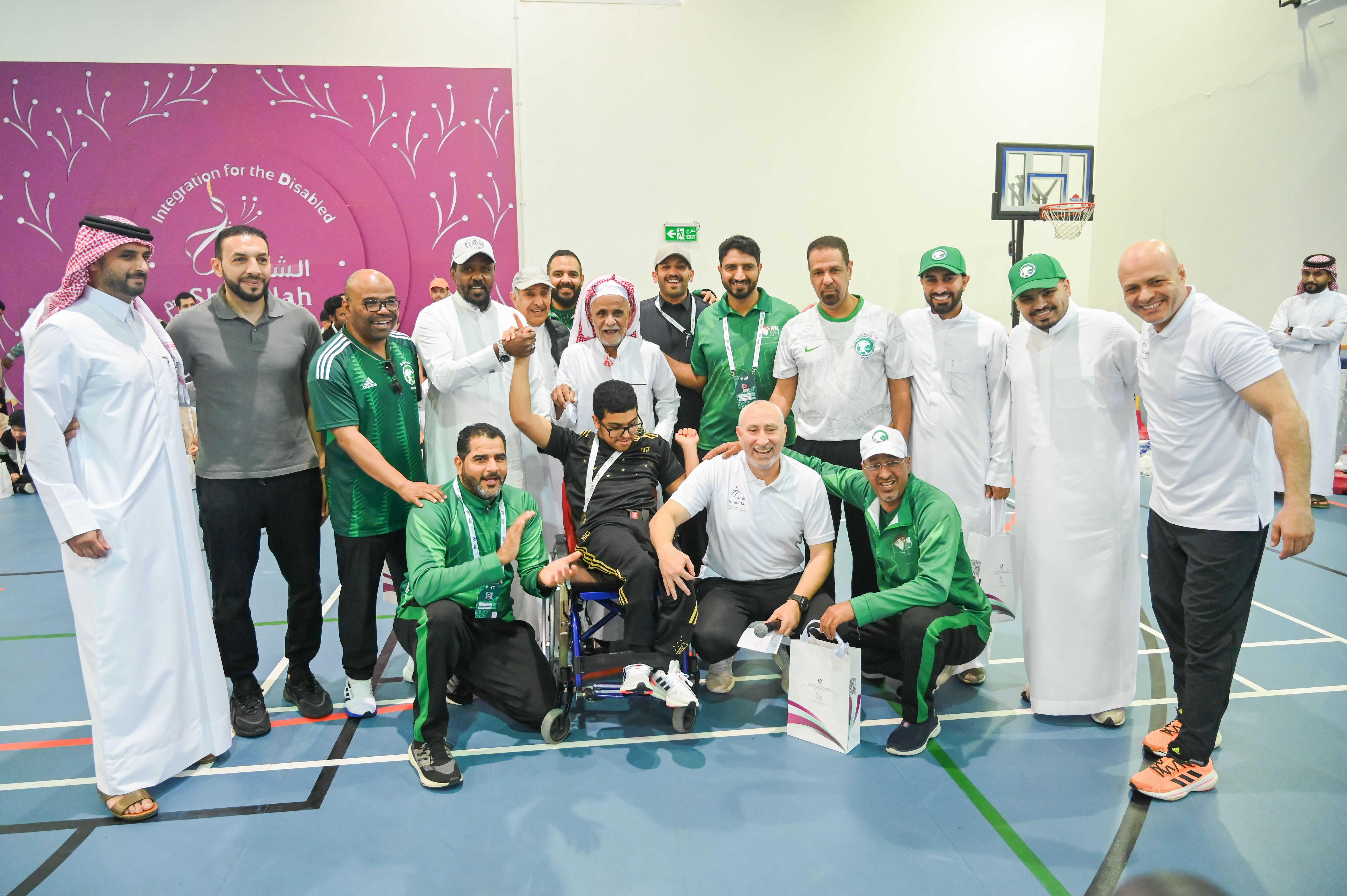 وفدا من الاتحاد السعودي لكرة القدم