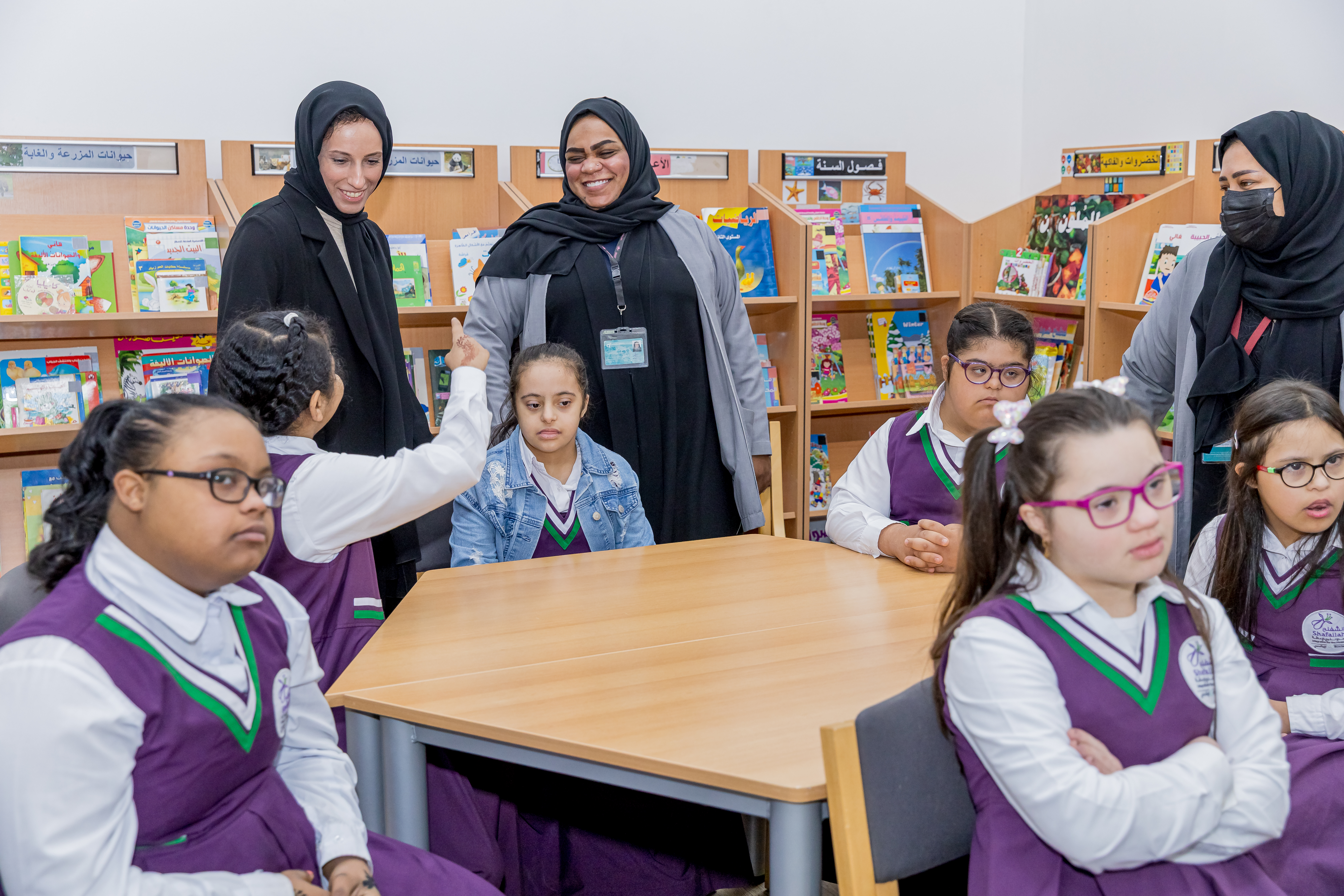 سعادة السيدة بثينة بنت علي الجبر النعيمي - وزير التنمية الاجتماعية والأسرة - في زيارة استطلاعية لمركز  الشفلح للأشخاص ذوي الإعاقة.