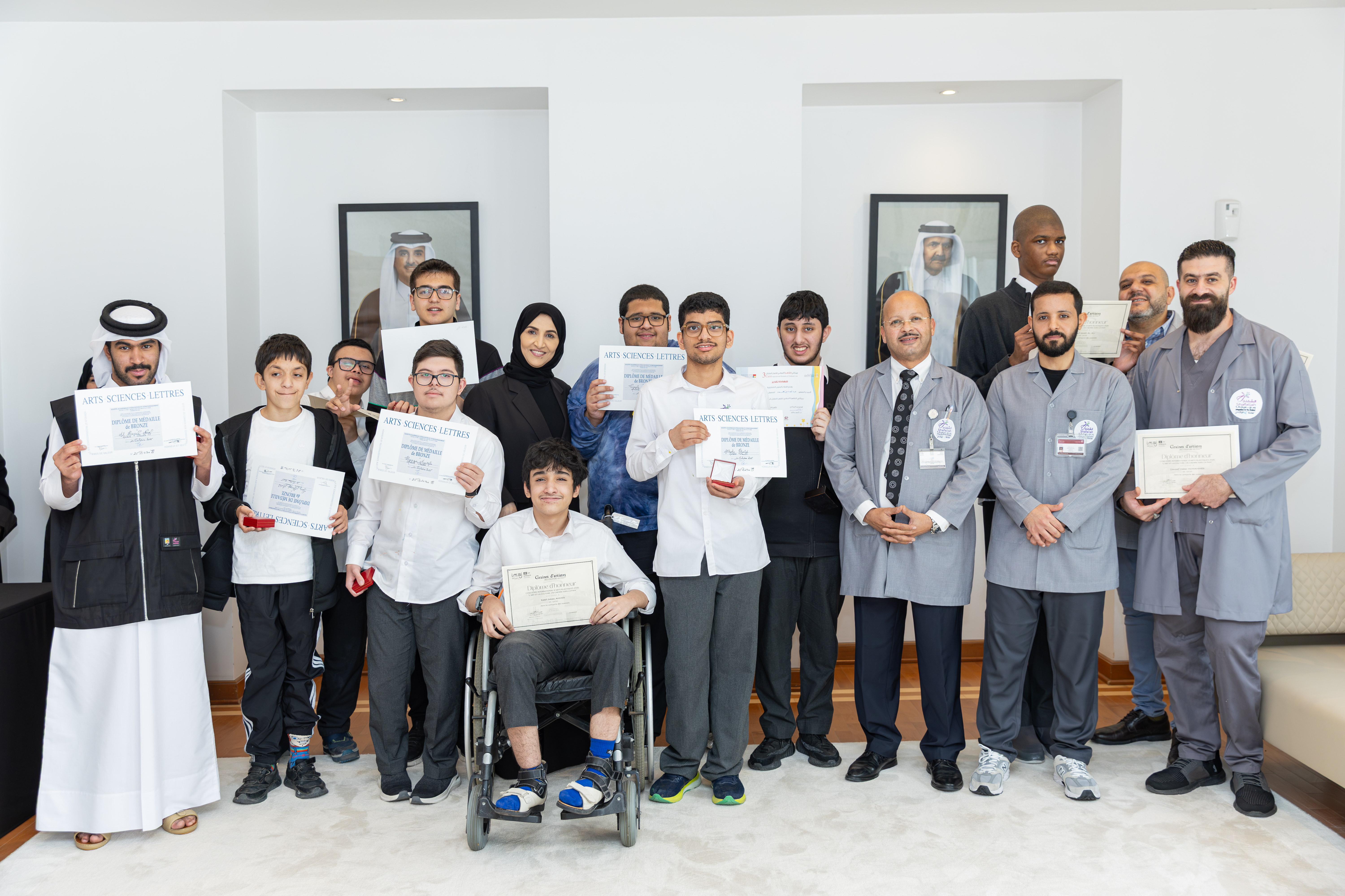 نظم مركز الشفلح للأشخاص ذوي الإعاقة حفلاً لتكريم المنتسبين المشاركين في المسابقات الفنية الدولية ومبادرة نسيج الفن.