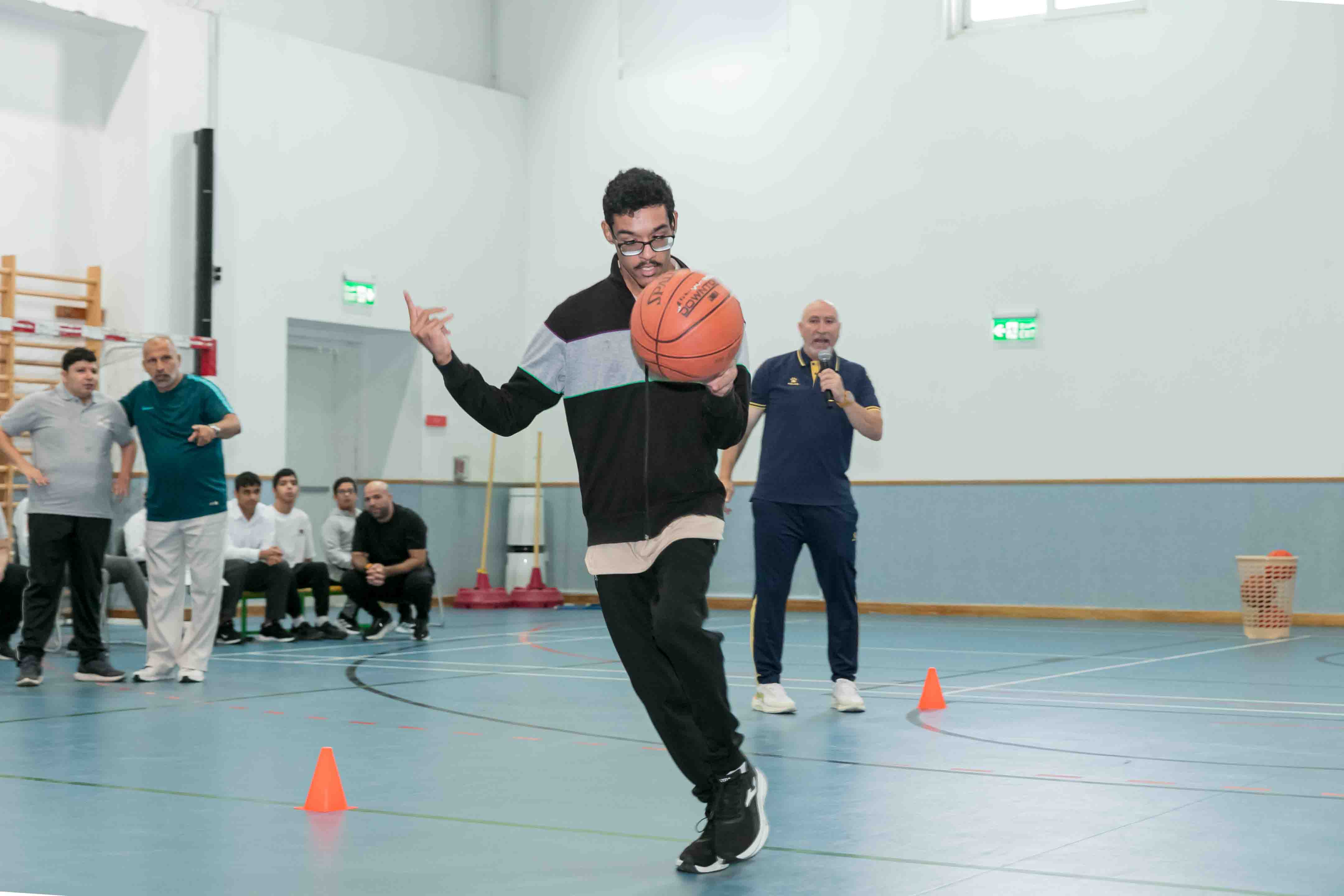 أقام مركز الشفلح للأشخاص ذوي الإعاقة يوم الاربعاء 17 سبتمبر 2025 بطولة المهارات الفردية الرياضية.