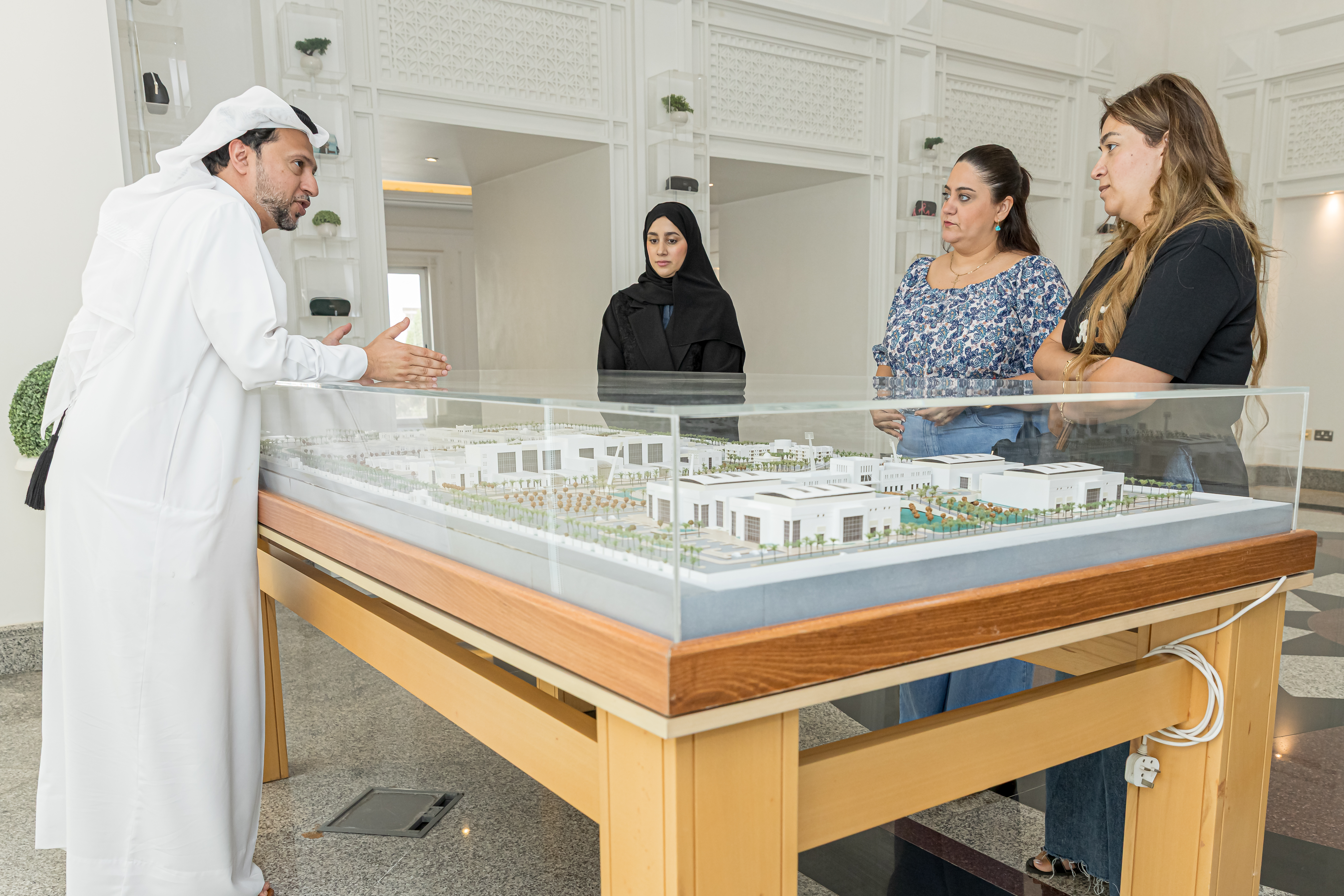 استقبل مركز الشفلح للأشخاص ذوي الإعاقة الدكتورة سنيتا غريب - المنسقة العامة لشؤن المرأة في بطريركية الروم الملكيين الكاثوليك في الجمهورية اللبنانية - والوفد المرافق