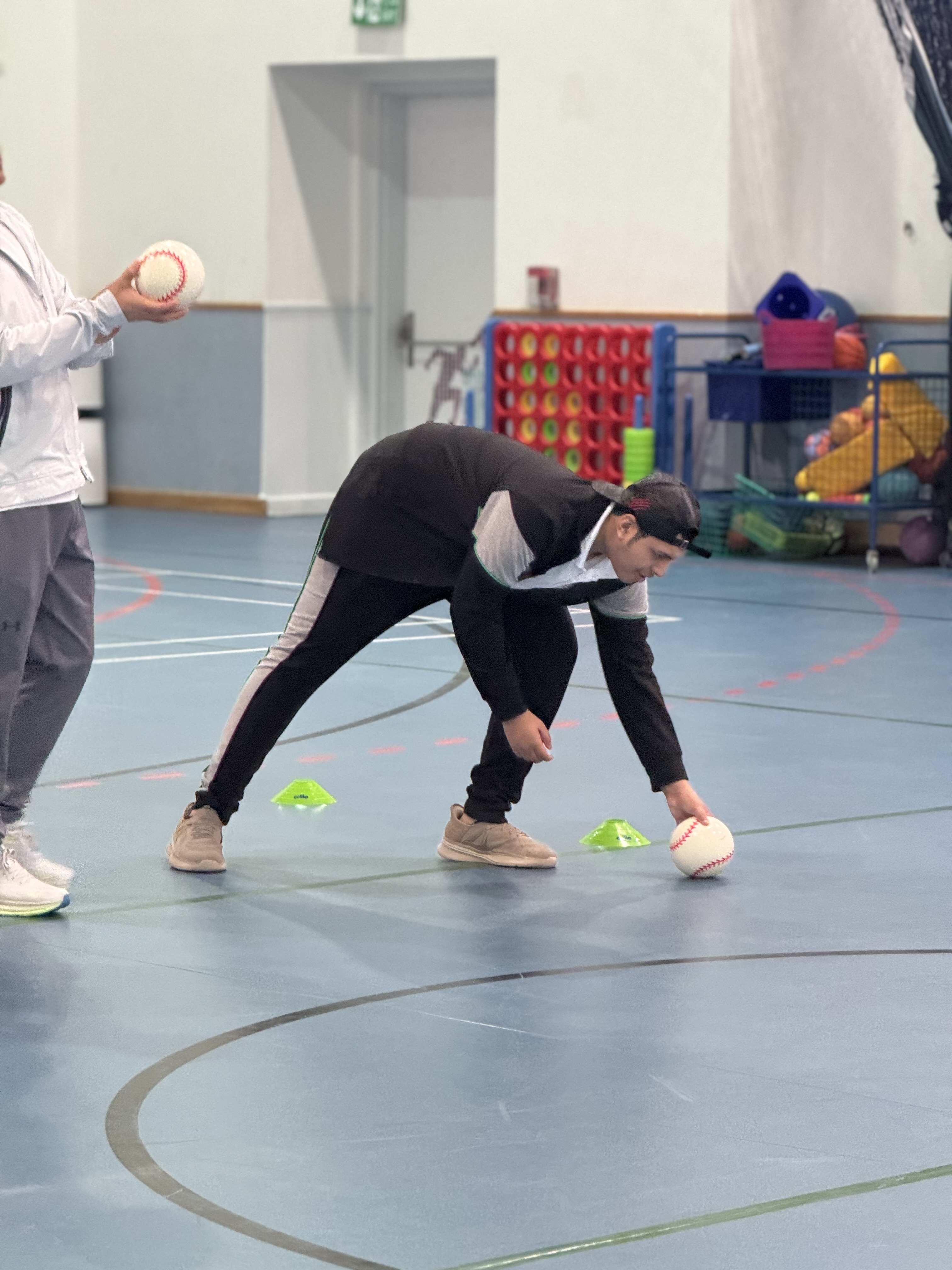 استقبل مركز الشفلح بالتعاون مع الاتحاد القطري للكريكت بطولة كريكت للمنتسبين